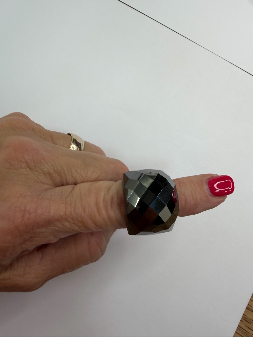 Swarovski Nirvana Ring-Black Faceted Crystal Statement Ring size 60 (8.5-9) - Picture 2 of 7